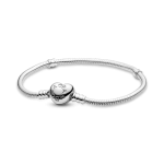 Brazalete Cadena con Tachuelas Pandora Moments Recubrimiento en Oro de 14k