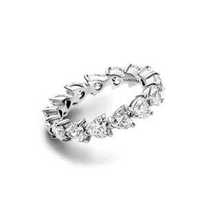 Anillo Eternidad Fila de Corazones